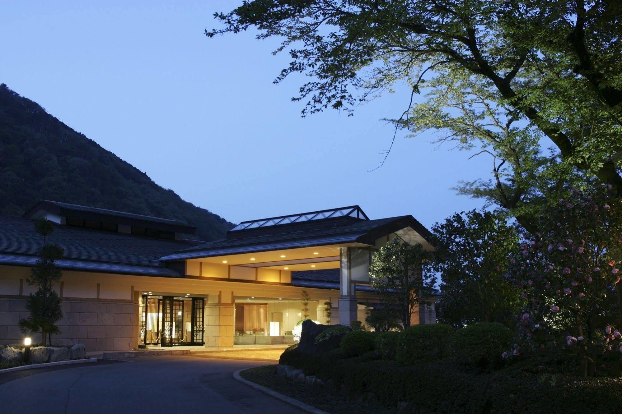 Hotel Hatsuhana Hakone Kültér fotó